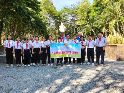 Liên đội hành trình về địa chỉ đỏ