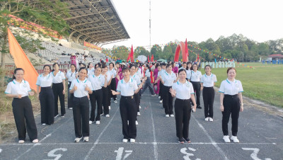 Tham dự diễu hành Đại hội TDTT xã Dầu Tiếng lần thứ 1 năm 2025