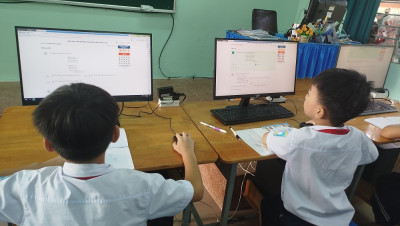 Học sinh khối 3 tham gia khảo sát năng lực trực tuyến