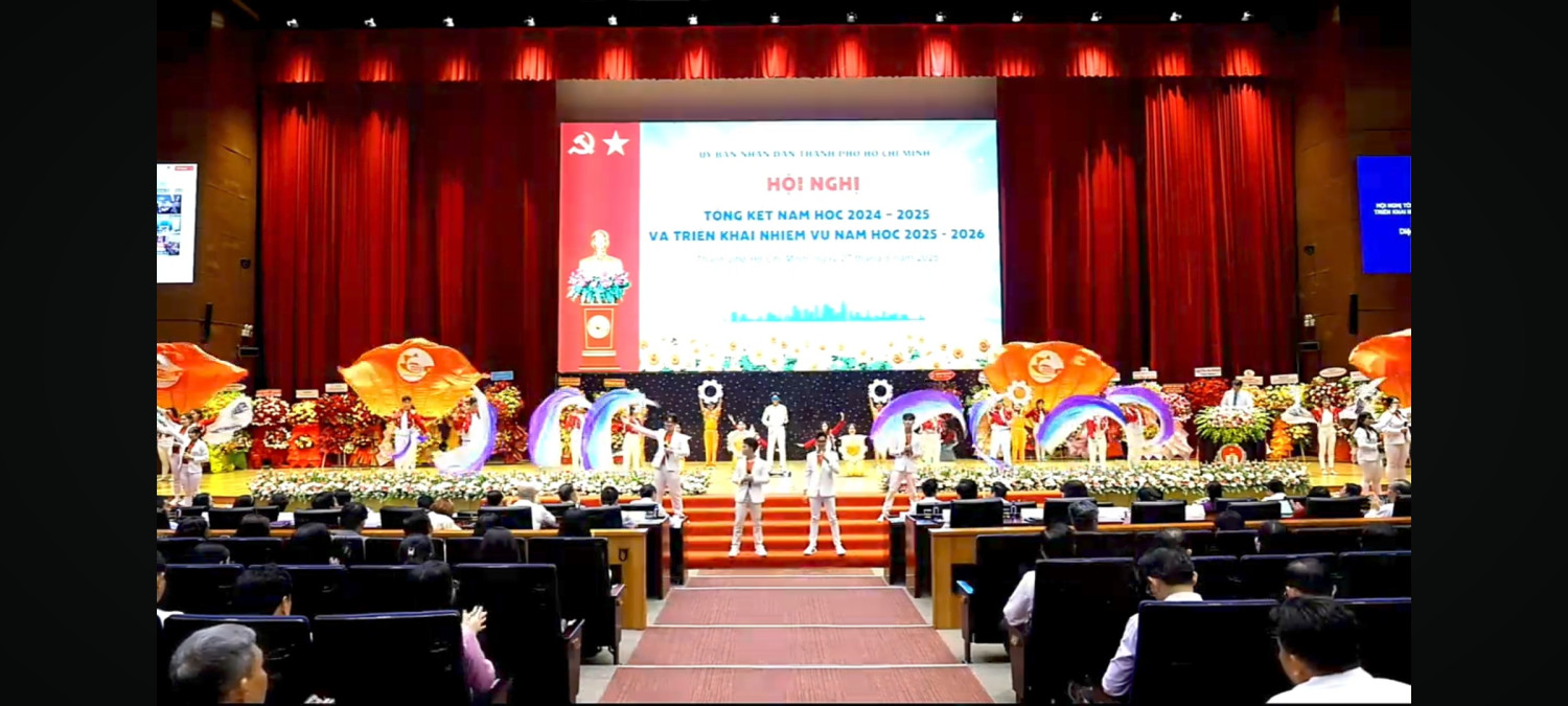 Tham dự Hội nghị trực tuyến Tổng kết năm học 2024-2025