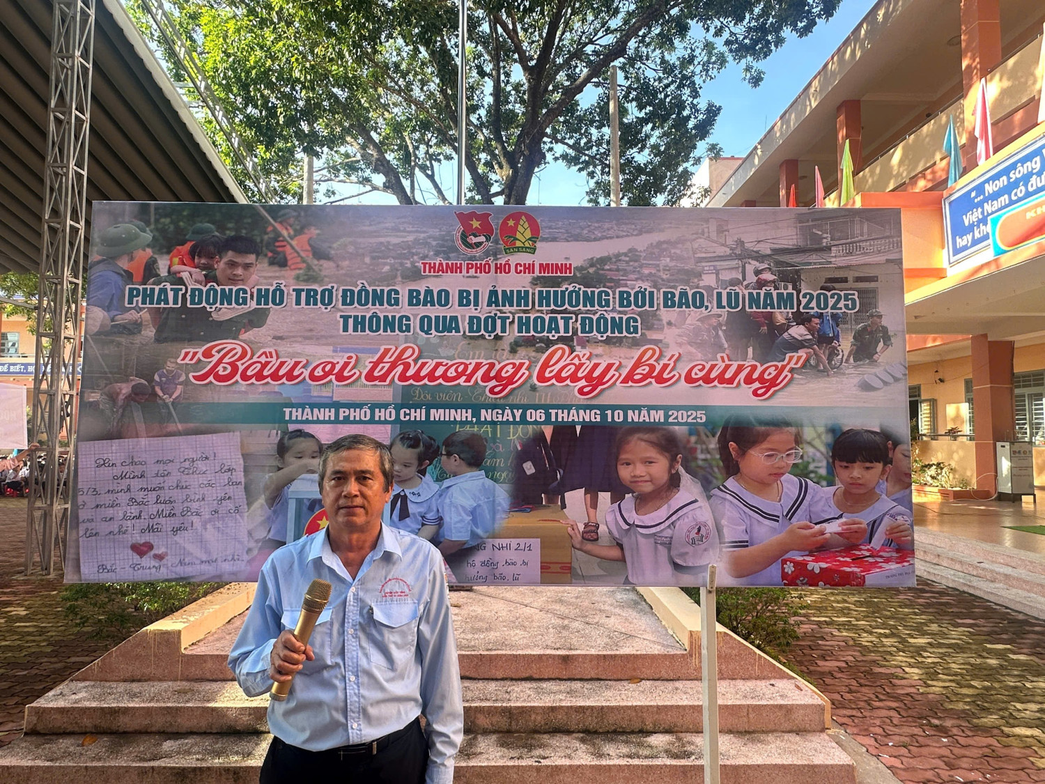 Liên đội phát động phong trào ủng hộ đồng bào khắc phục cơn bão số 10
