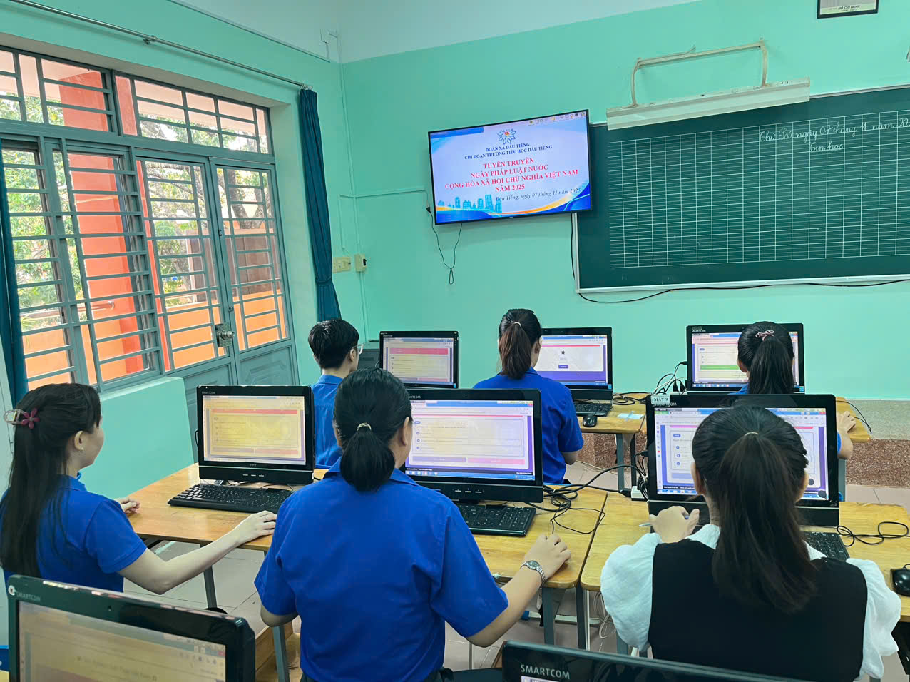 4236220591657715182 (1)